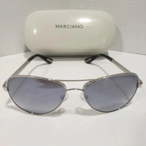 Guess by Marciano Womans  GM754 Aviator Sunglasses with Case.